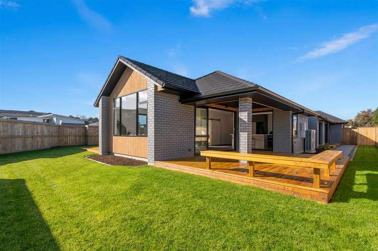 1 Erlam Place Westbrook_15