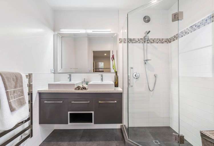 1 Ripon Crescent Meadowbank_16