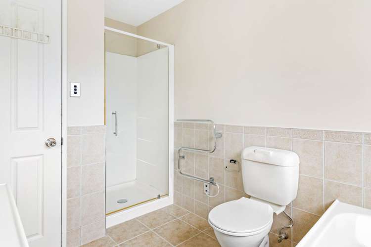 10 Maypark Crescent Flat Bush_26