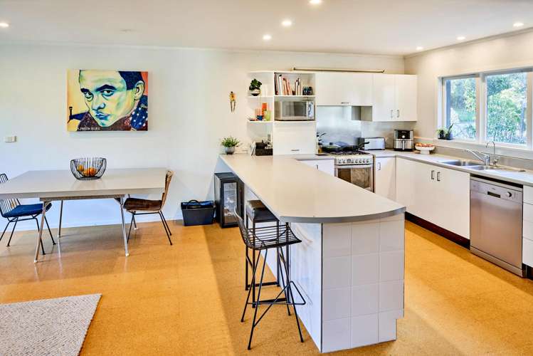 44 Kahu Road Paremata_4