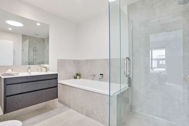 302 Jack Lachlan Drive Beachlands_20