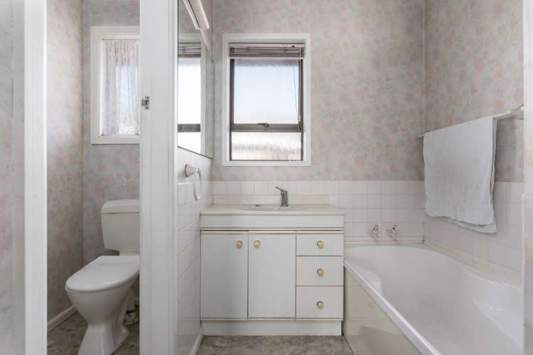 68 Baynes Street Burwood_10