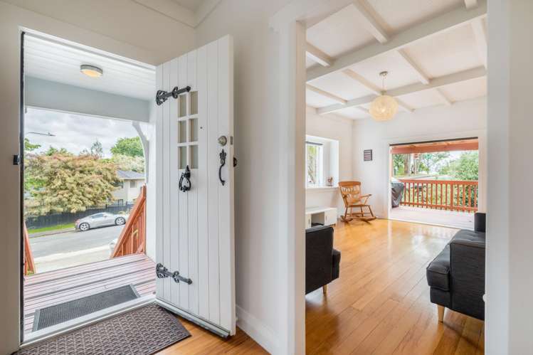 2b Autumn Avenue Glen Eden_1