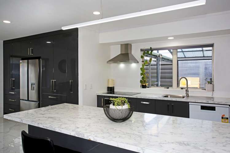 170 Queen Street Waiuku_22