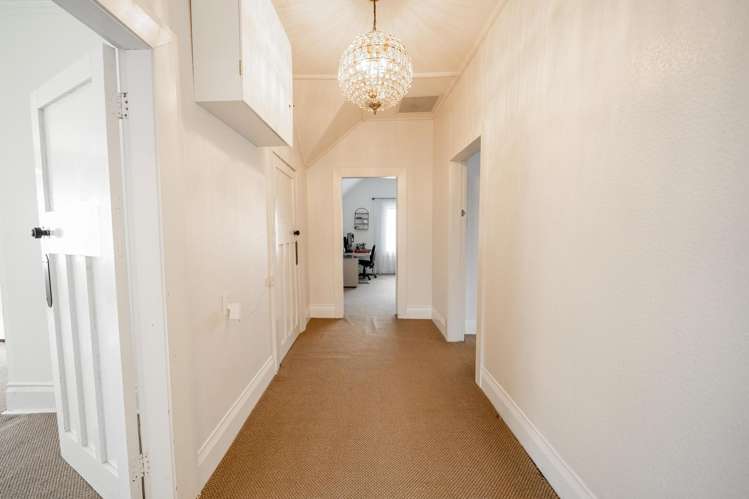 247 Herbert Street Windsor_21