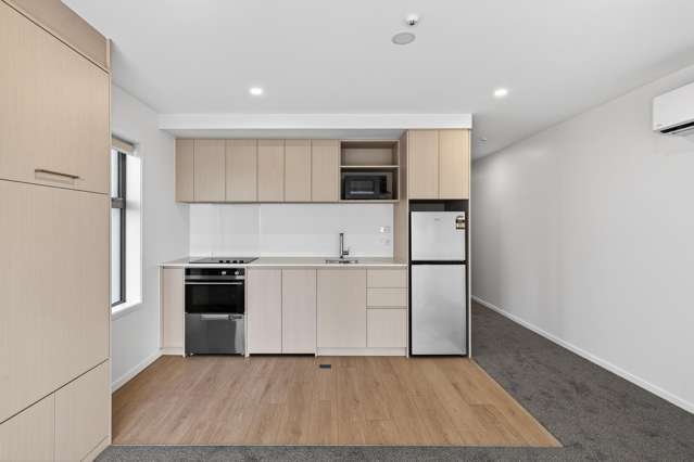 107/87 Marine Parade North New Brighton_4