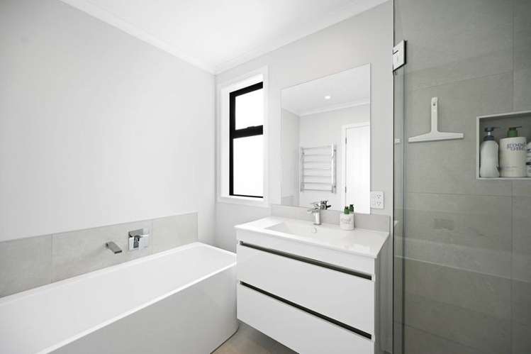 59B Montgomery Crescent 2738_7