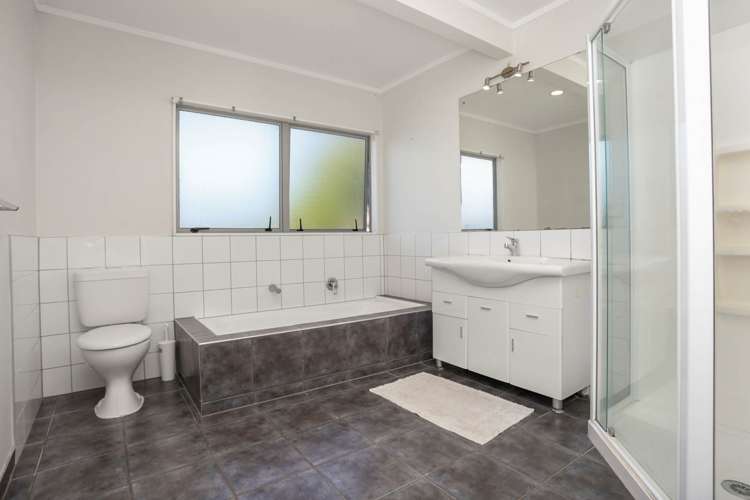 158 Cascades Road Pakuranga Heights_11