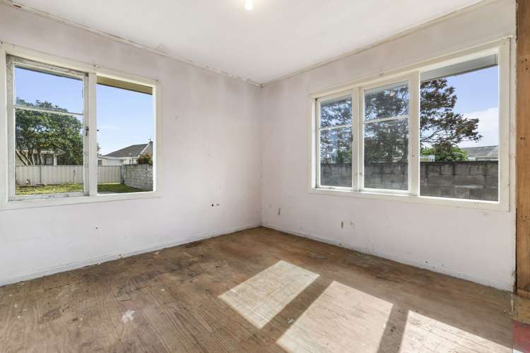 9 Lawrence Place Otara_7