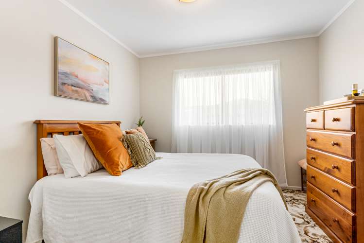 2/13 Menary Street Papakura_8