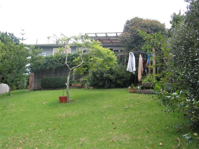 126 Flanshaw Road Te Atatu South_3