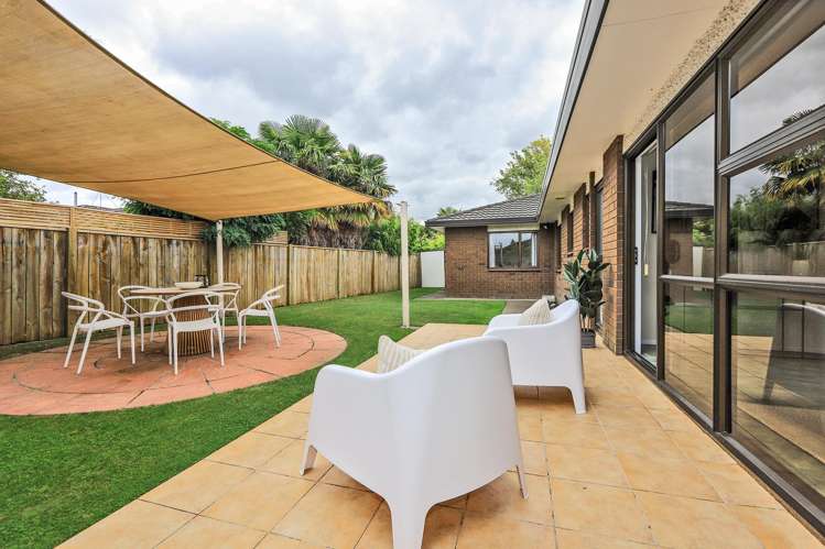 13 Knightsbridge Place Taradale_5