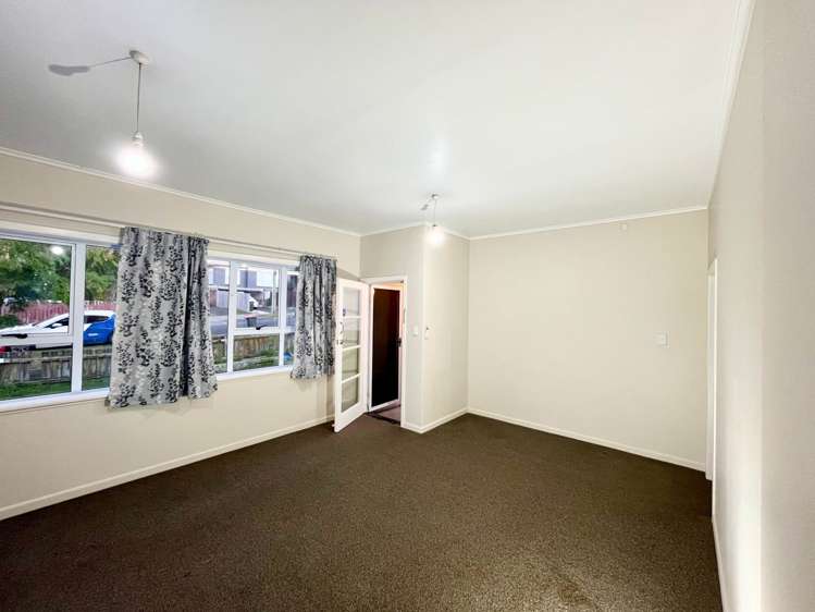 10 Ashlynne Avenue Papatoetoe_3