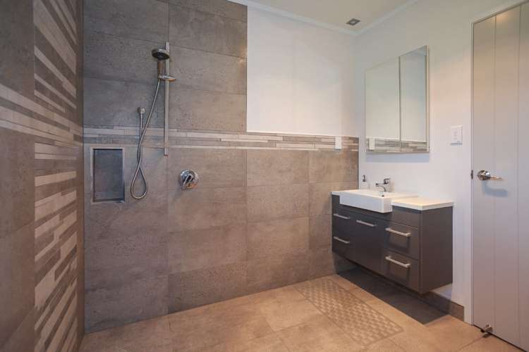 19 Church View Road Waiau Pa_18