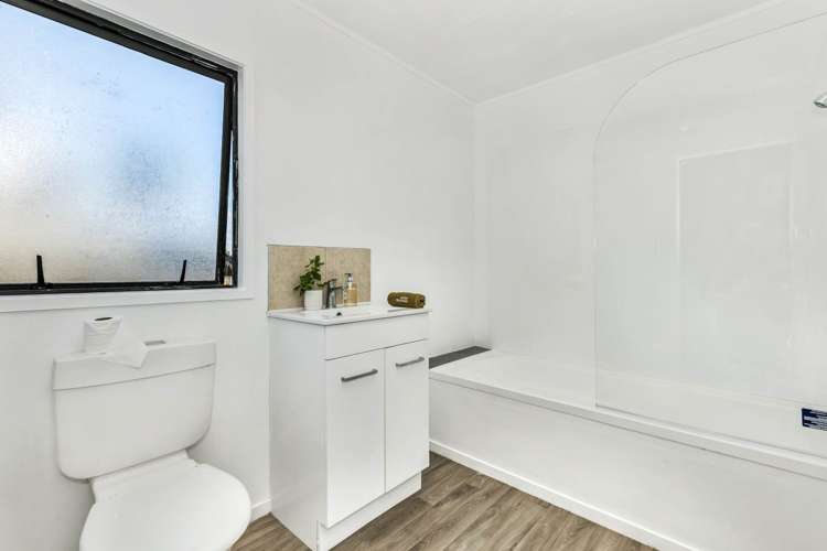 2/5 Kohiwi Road Manurewa_8