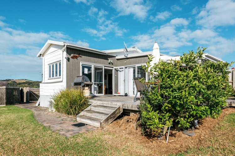 135 Ocean View Road Oneroa_7