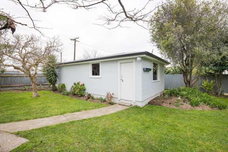 11 Churchill Avenue Feilding_13