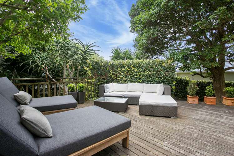 29 Seccombes Road Epsom_9