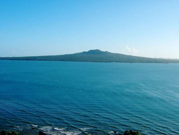 2/3 Rangitira Avenue Takapuna_32