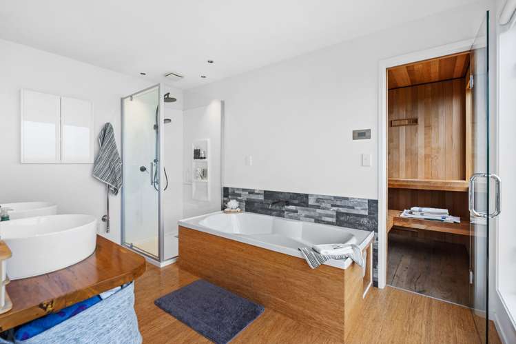 1 Munro Street Onerahi_14