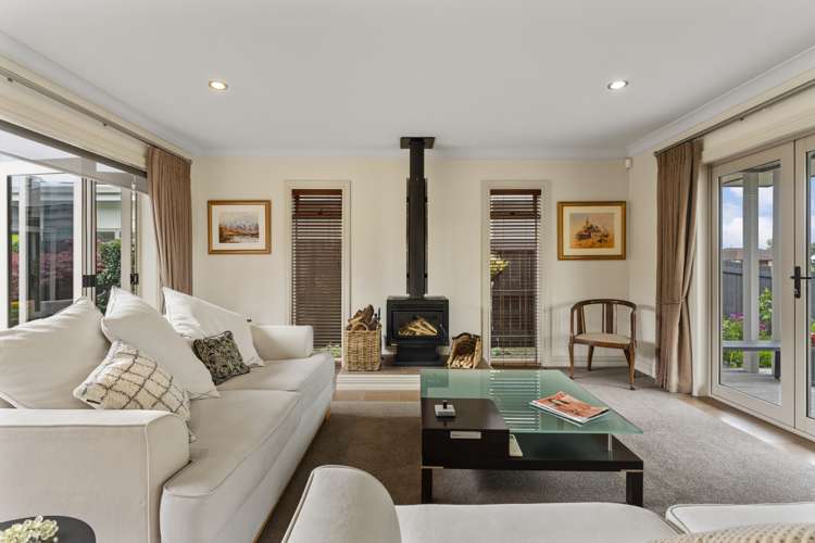 2 Harry Close Papamoa_11