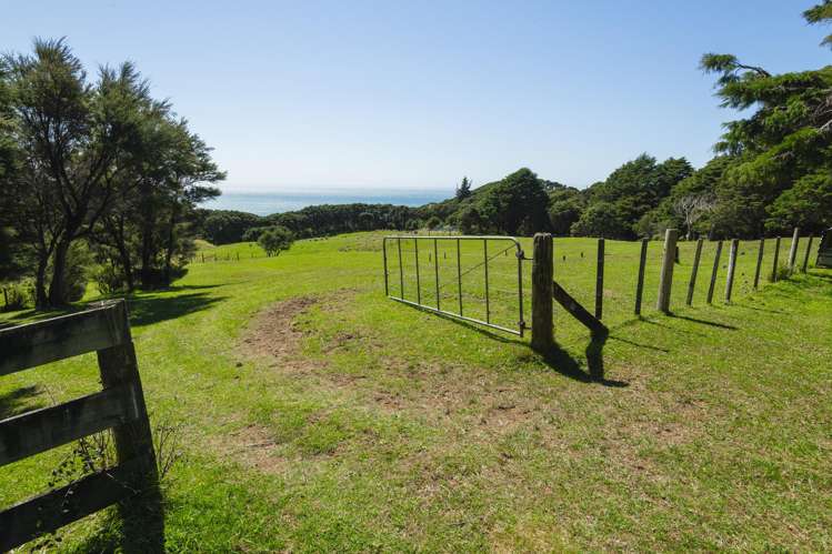 5114 Te Araroa Road Hicks Bay_25