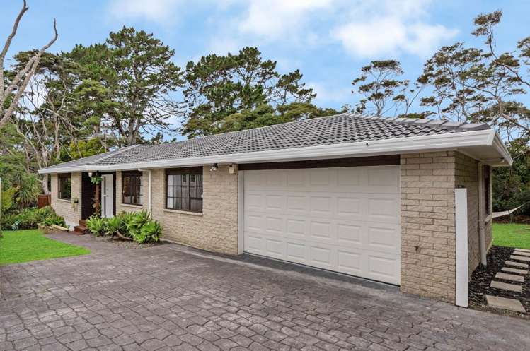 1/2 Golf Road New Lynn_2