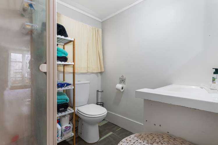 302a Ocean Road Ohope_8