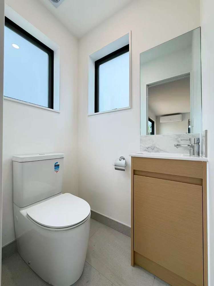 1/29 Crown Crescent Otara_7