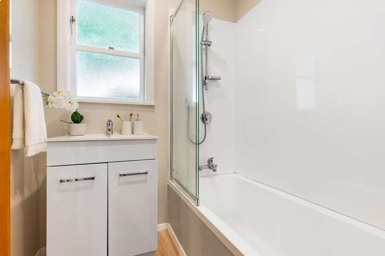 65 Chelmsford Street Ngaio_11