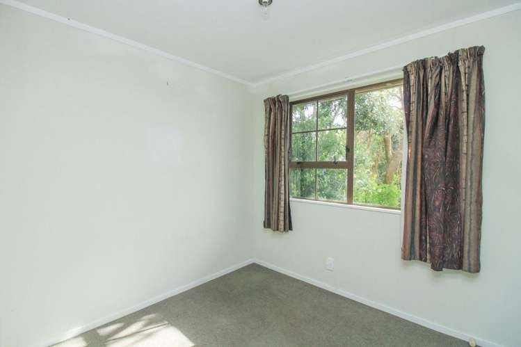 67B Thurleigh Grove Karori_13