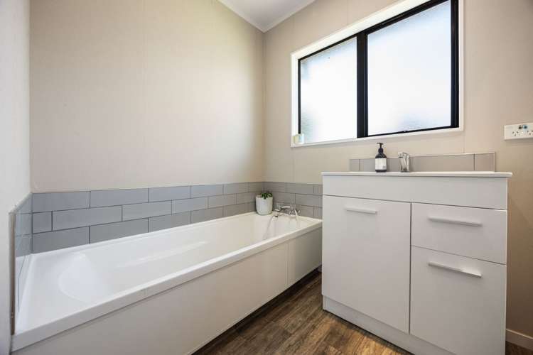 1077 Kihikihi Road Te Awamutu_16