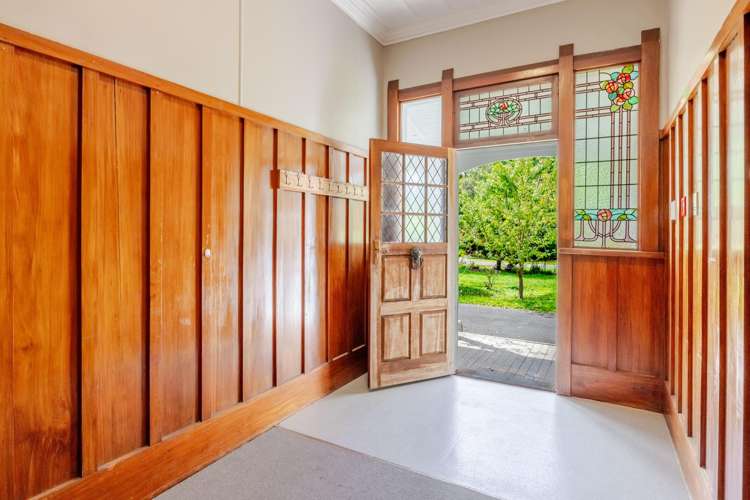 58, 58a 58b White Road Otane_2