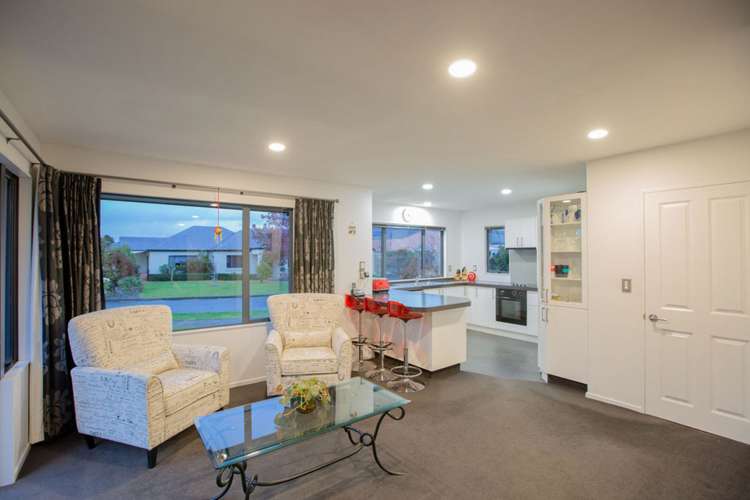 18 Heritage Crescent Richmond_1