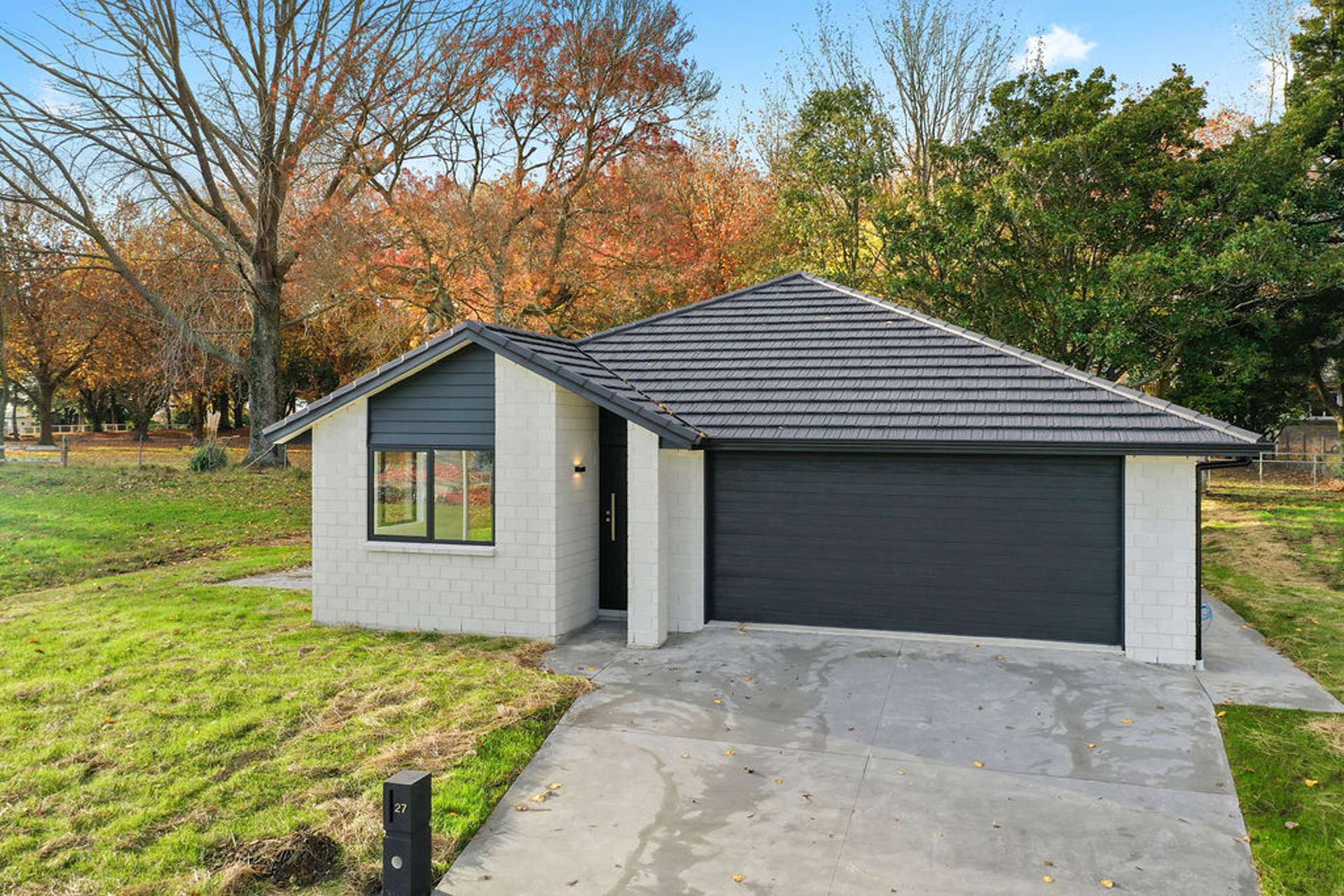 27 Oranmore Crescent Paeroa_0