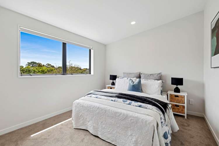 1 Milenio Crescent Windsor Park_11