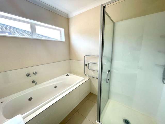 33A Janway Avenue Flat Bush_4