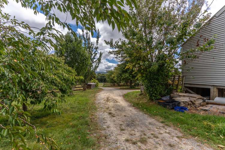 58 Colletts Road Mangaroa_36
