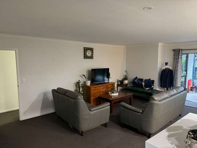 214 Borman Road Rototuna North_3