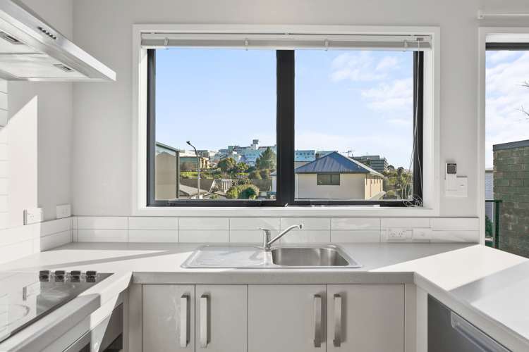 1/16 Jones Crescent Melville_5