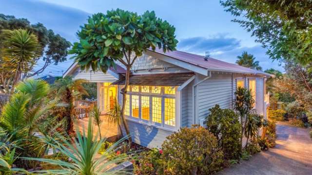 5 Benfield Avenue Mount Albert_4