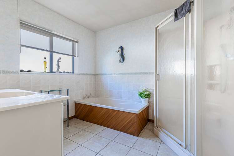 4 Wiseley Road Hobsonville_10