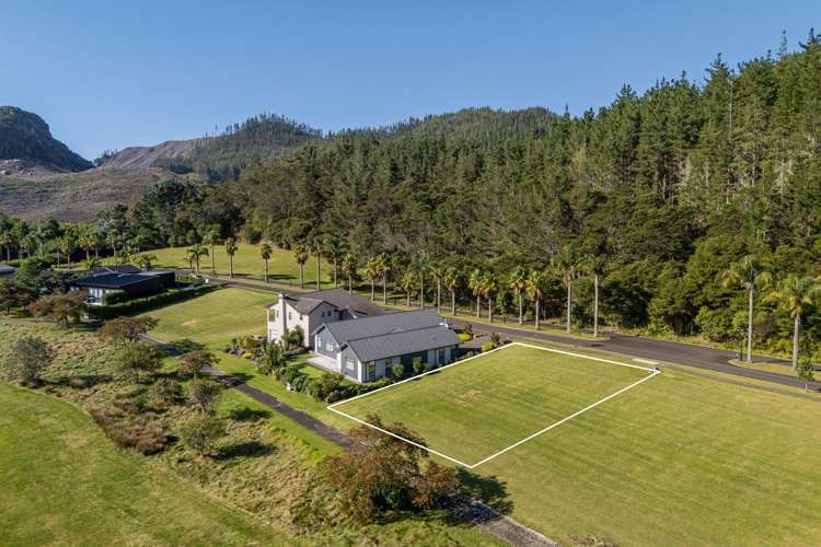 118 Augusta Drive Pauanui_10