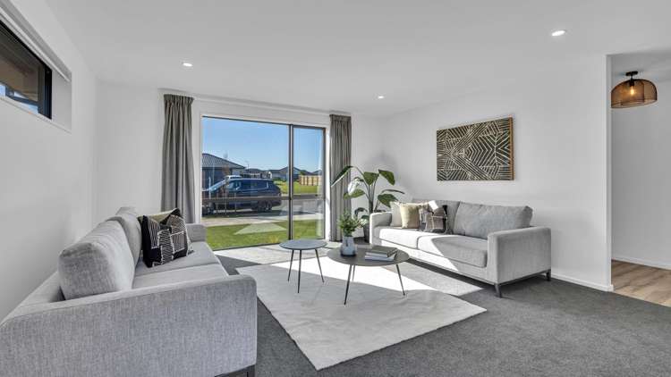 8 Edgar Way Rolleston_2