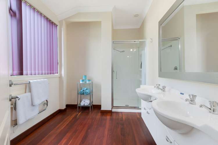 24 Cloverfields Drive Waimauku_12