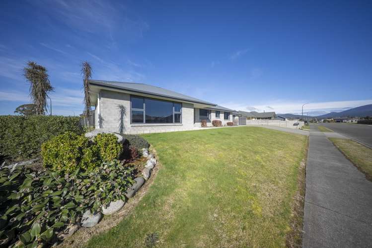 122 Dusky Street Te Anau_28