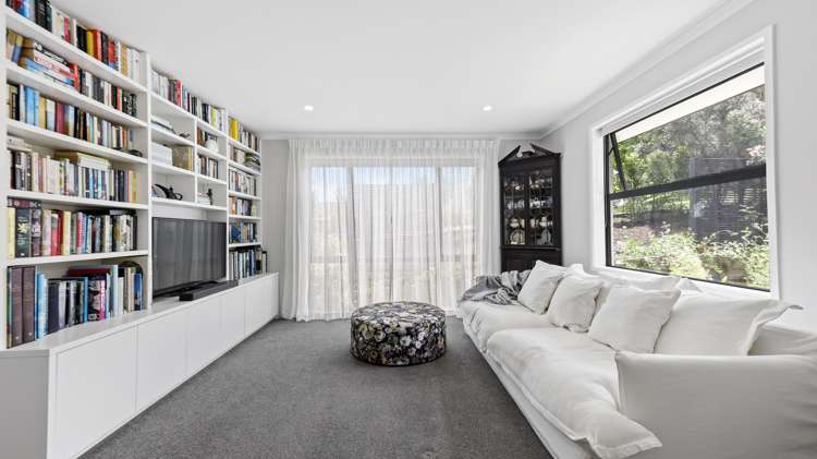 4 Laly Haddon Place Matakana_1