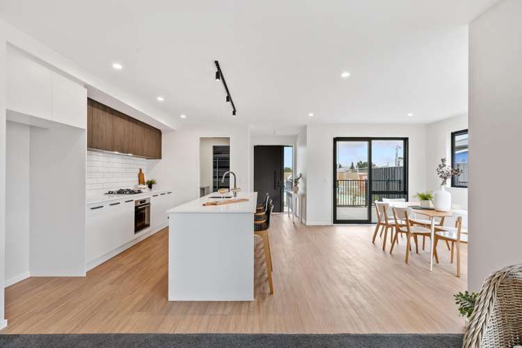 45 Greig Crescent Amberley_2