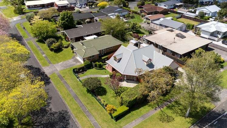 1 Longfellow Street Cambridge_25