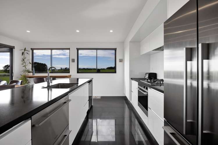 6 Hawetaone Street Bell Block_4